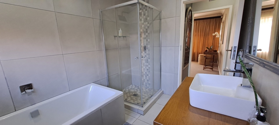 4 Bedroom Property for Sale in Panorama Free State